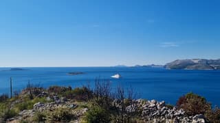 Uitzicht over de Dalmatische kust in Kroatië