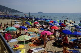 Hitte aan de Italiaanse Bloemenriviera