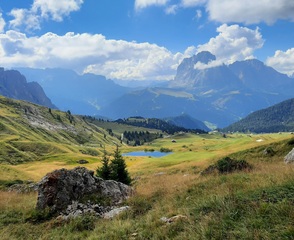 Zon en wolken in Noord Italië