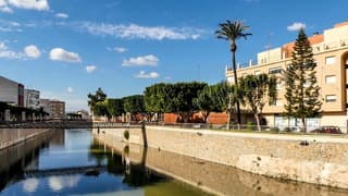 Mooie vrij zonnige dag  