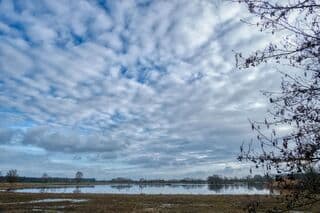 Mooie wolkenlucht vanmiddag