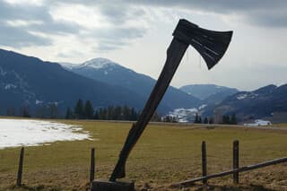 Bewolkt , warme temp