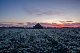 Koude zonsopkomst in Musselkanaal
