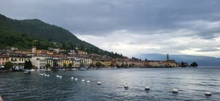 Heel slecht weer aan Gardameer...