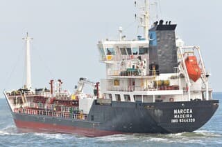 Zonovergoten en rustig op zee