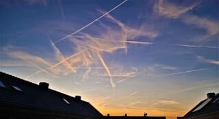 Lucht verkeer 21,.44 uur