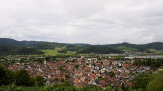 Bewolkt maar er zit alweer wat blauw in de lucht