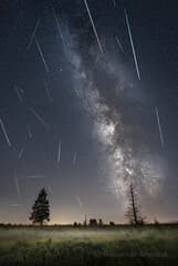 Vallende sterren (Perseïden) met Melkweg!