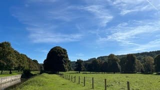 Vriendelijke sluierbewolking in Normandië.