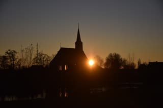 doorzonkerk in west-graftdijk