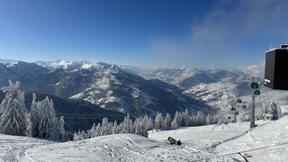 Flachau lag er vandaag FANtastisch bij erg koud en super sneeuw