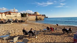 Een zonnige dag in Budva, Montenegro 