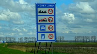 Mooie Hollandse wolkenluchten