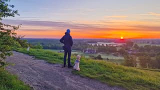 Genieten van zonsopkomst op het Dak van Brabant