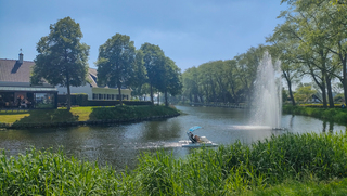 Goed weer om te waterfietsen 