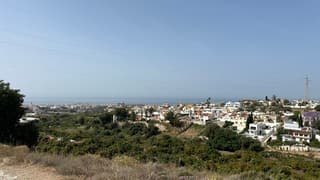 Zonnig Nerja in de bergen