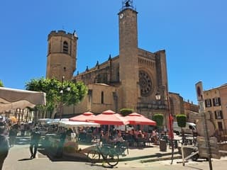 Veel gezelligheid op het terras 