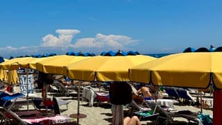 Mooie wolken in de verte, Finale Ligure, Italië 
