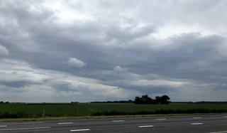 Donkere wolkenlucht.