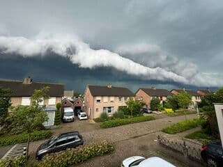 Donderwolken boven gemeente Oss