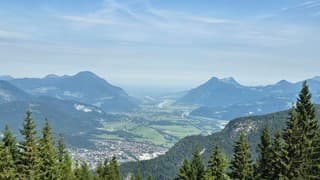 Op de grens bij kufstein, je kijkt hier Duitsland in. Ook de inn is te zien