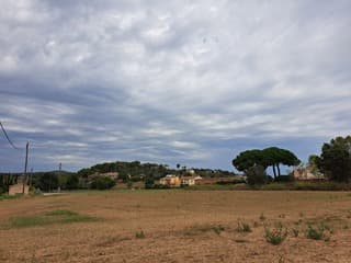 Toenemende bewolking bij de Costa Brava 