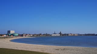 Blauwe luchten Stadsstrand Hoorn Markermeer 
