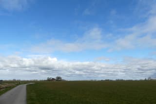 Wolken en blauw