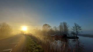 Schip met wat vorst op het dak