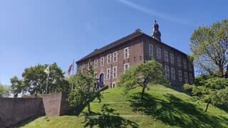 Prachtig weer bij Kasteel Limbricht.