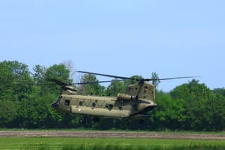 20250516 FalconSpring helicopter oefening in de buurt van De Wijk