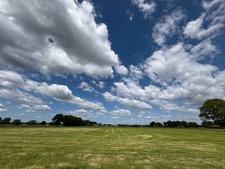 Wolken in Notter