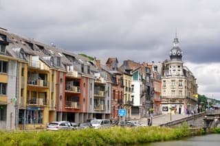 Zon en wolken in Wallonië