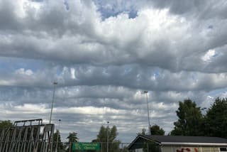 Bijzondere wolken bovennOpende