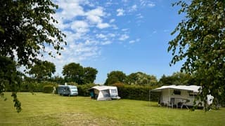 Bewolking schuift het land binnen 