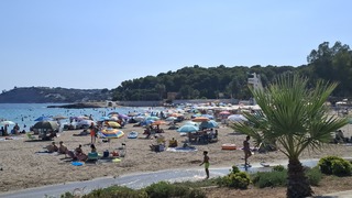 Strand van Moraira vanmiddag 