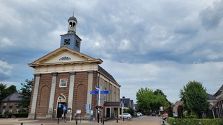 Kerkje laren