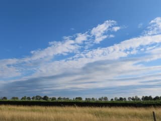 wolken en blauwe lucht