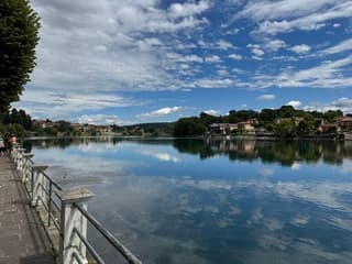 Wolken boven Sesto Calende