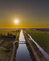 Heldere zondagavond te Avenhorn