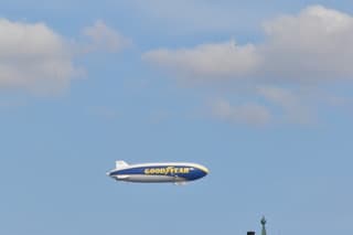 Mooi weer om met een Zeppelin te vliegen 