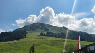 Söll hohesalve met mooie bewolking