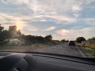 Bijzondere gekleurde rand van wolk