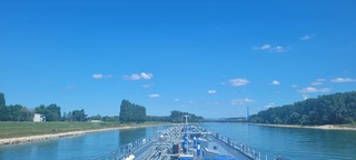 Heerlijk weer op de Bovenrijn 