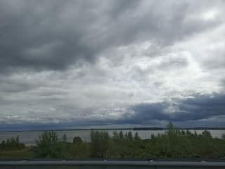 Zon achter de wolken partij