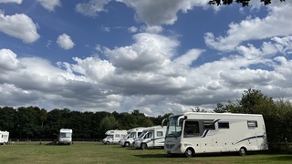 Camperaars blijven nog even.