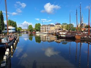 Zonnige Zondag in Gouda