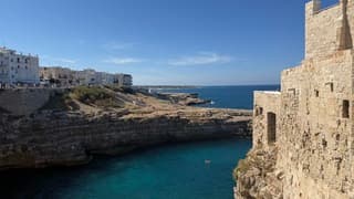 Uitzicht over de grotten