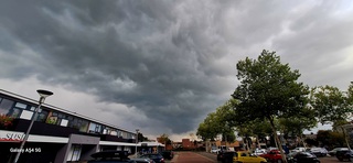 vanmiddag onweer