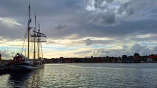 Schoener Swaensborgh voor anker in Sønderborg